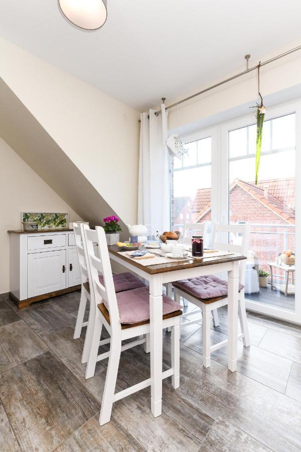 Ferienwohnung Kiebitz Dornumersiel Buitenkant foto