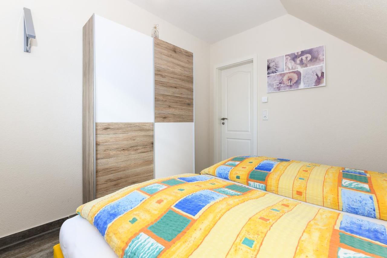 Ferienwohnung Kiebitz Dornumersiel Buitenkant foto
